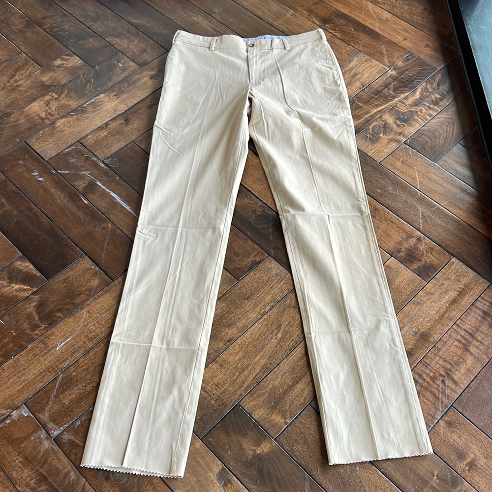 Frank’s made in USA trim fit plain front khaki color trouser size 35 unhemmed